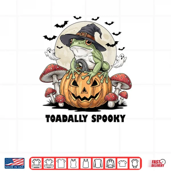 Design Toadally Spooky Funny Halloween Frog On Pumpkin with Bats Shirt