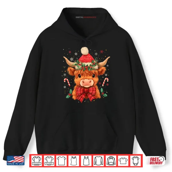 Hoodie Highland Cow Mooey Xmas Heifer Santa Hat Cute Christmas Shirt